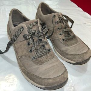 Dansko GRAY SUEDE SHOES 38 US 6.5 Hayden COMFORT SNEAKER 4507201020 LACE Up Lady